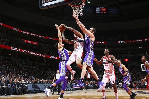 孔帕尼：冬歇期对球员身心恢复至关重要，奥利塞能够出场比赛（孔帕尼：冬歇期关键促进球员身心恢复，奥利塞可出战）