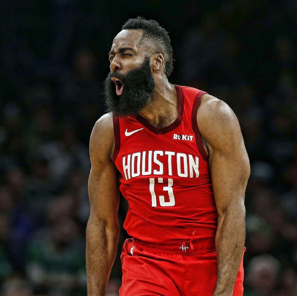 快船队记：伦纳德在今天的比赛中仍将受到出场时间限制（快船记者：莱昂纳德今日出场时间仍将受限）