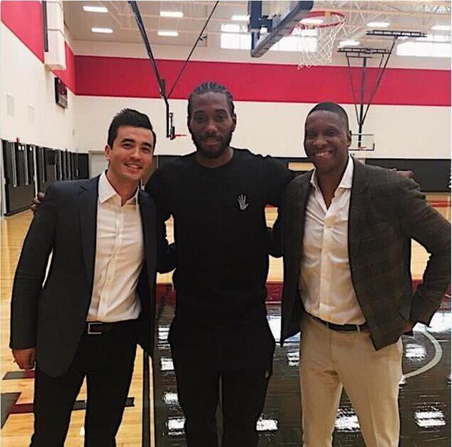 自威廉以来，埃斯特旺是首位连续3场欧冠进球的切尔西球员（埃斯特旺成继威廉后首位欧冠三连场破门的切尔西球员）