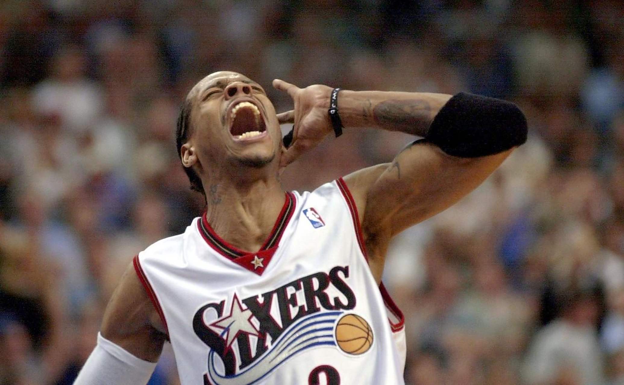 五粮液早报：这次“既分高下，也决生死”！（五粮液早报：这一战不仅见高低，更关乎生死！）