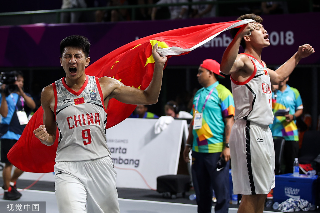 记者：西蒙尼非常欣赏莱万，马竞可能在赛季结束与其签约（记者称西蒙尼青睐莱万，马竞或于赛季末与其签约）