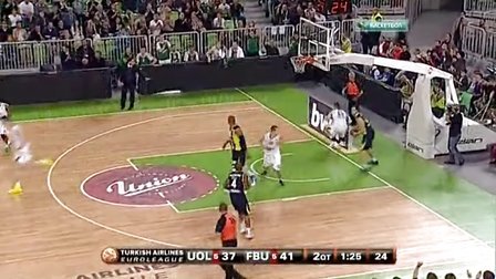 勇士巴特勒vs独行侠14分9助攻全过程：攻传一体+连番教育新状元秀（巴特勒率勇士战独行侠全场纪实：14分9助攻，攻传合一连番给新状元上课）