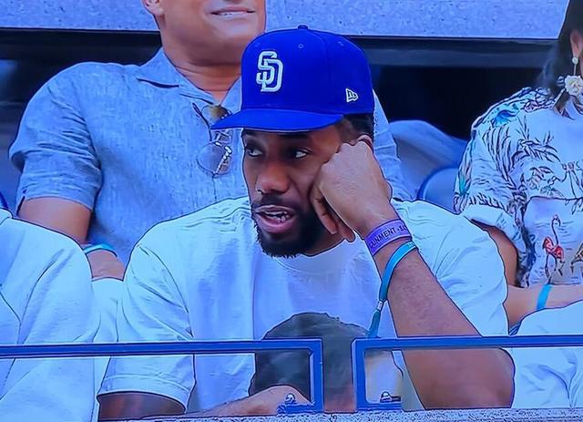 无与伦比！亚历山大本赛季13次三节打卡 末节场均9.1分（强到离谱！亚历山大本季13次三节收工，第四节场均9.1分）