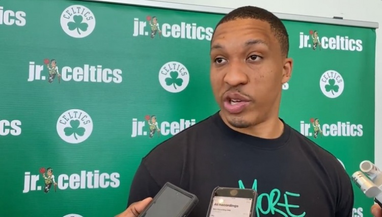 哲科：我们确实踢得很烂，但我们需要球迷支持而不是嘘声（哲科：踢得差我承认，但请用支持取代嘘声）