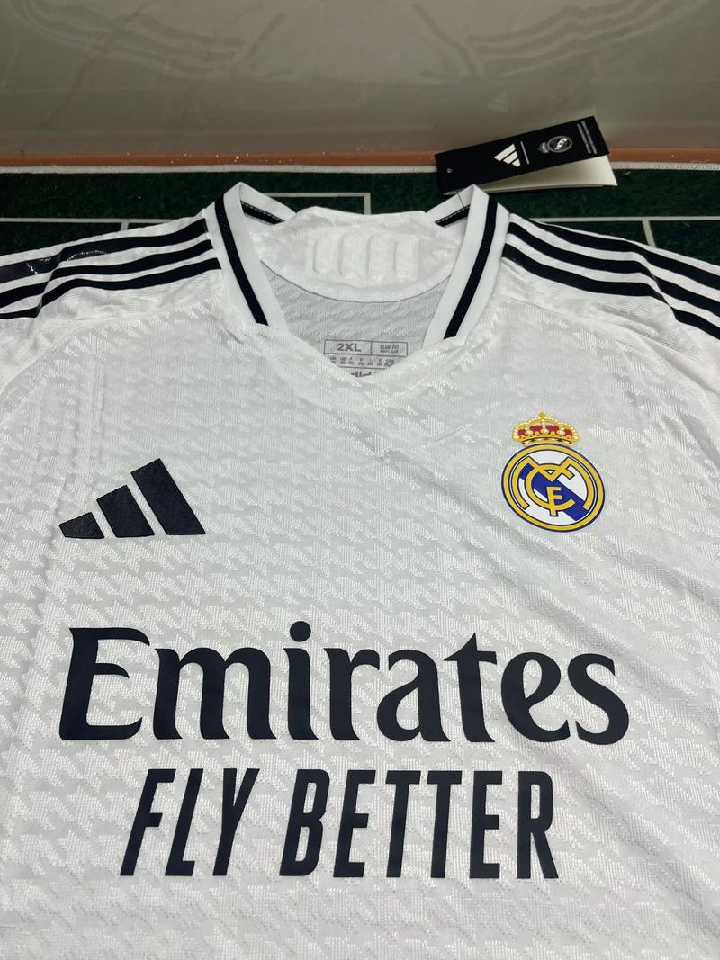 德转解释身价下调：穆西亚拉为伤病原因，凯恩则为年龄因素（德转解读身价下修：穆西亚拉因伤病，凯恩因年龄）